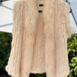 Rabbit & Raccoon Fur Vest – Ivory Beige – Luxury Statement Outerwear